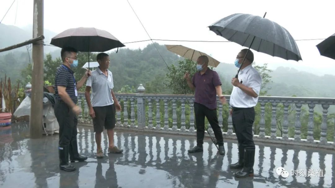 梁高武：严守防疫防汛双阵地 全力保障群众生命安全