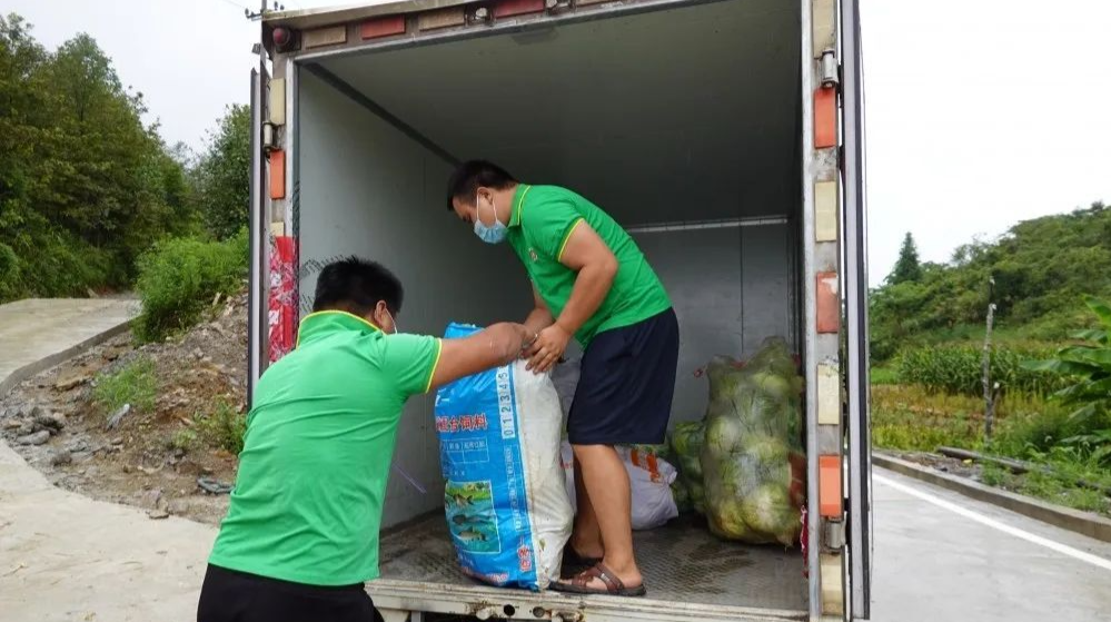 桑植县：全力破解疫情期间农产品滞销难题