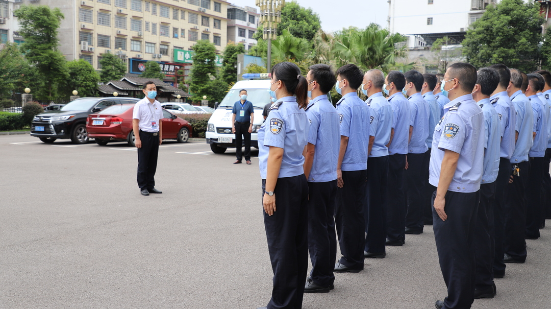 张冲慰问桑植县人民法院抗疫干警
