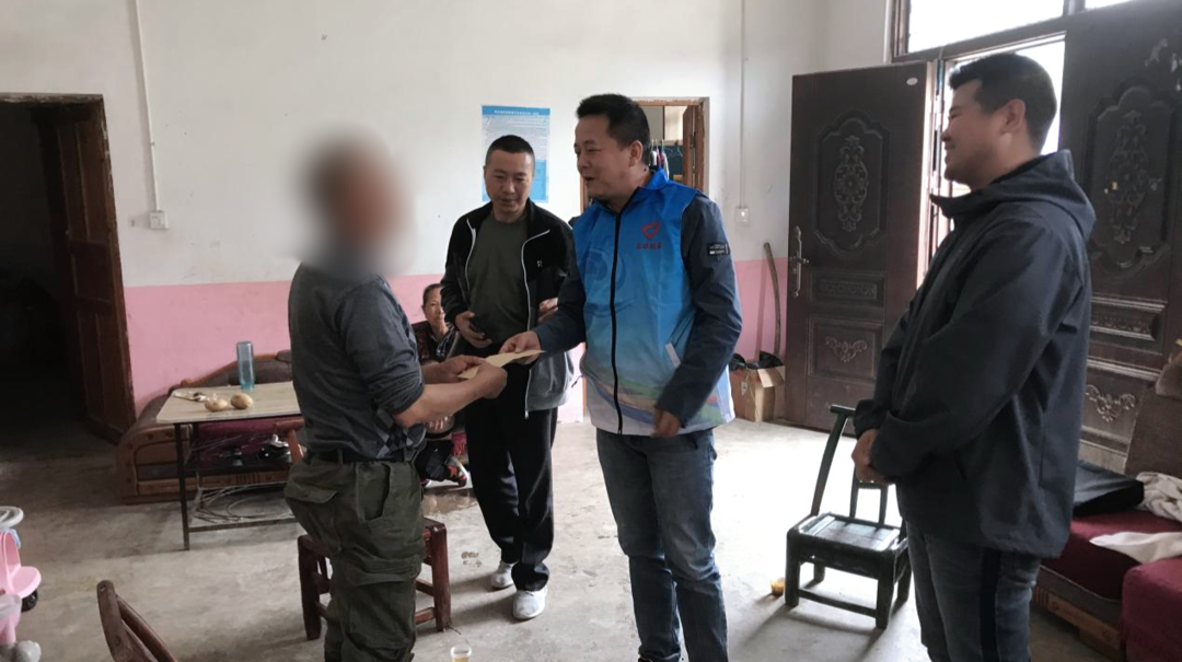 沙塔坪乡：关爱涉毒留守儿童家庭  走访慰问暖人心