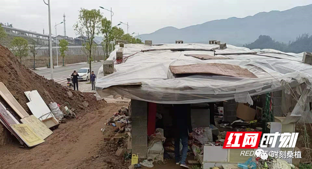 利福塔镇：拆违不拆心 真情化坚冰