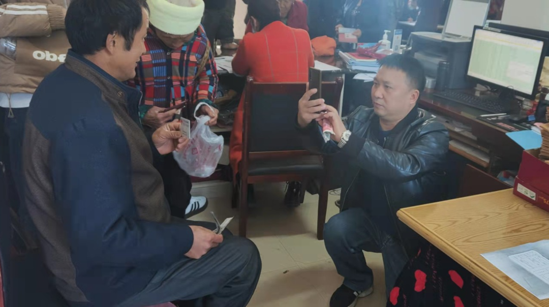 竹叶坪乡：集中办理残疾证  “五个到户”递温情