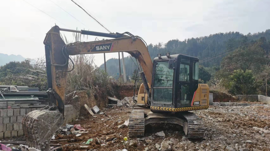 控违治违丨陈家河镇依法开展控违治违专项整治行动