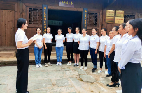 致敬劳动者 | 桑植县：书香飘万家 悦读“工”力量