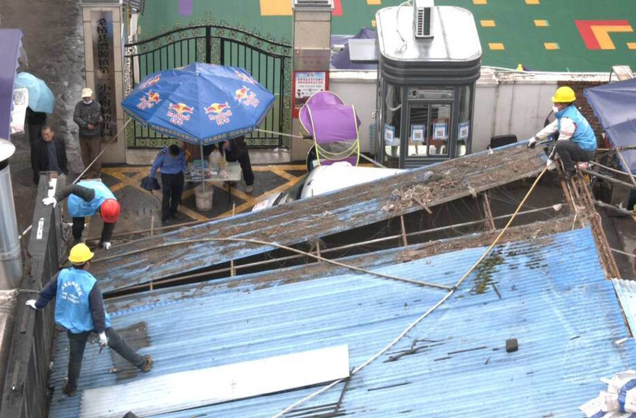 优化民歌广场风貌环境 助力创建省级文明城市
