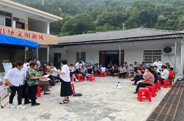 人潮溪镇：排查房屋安全隐患 筑牢住房安全防线