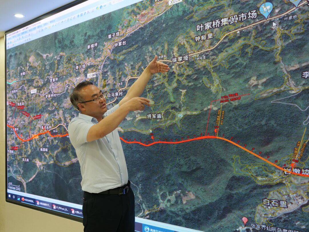 兴旺塔至澧水大桥、长征纪念馆至贺龙公园公路正在工可设计