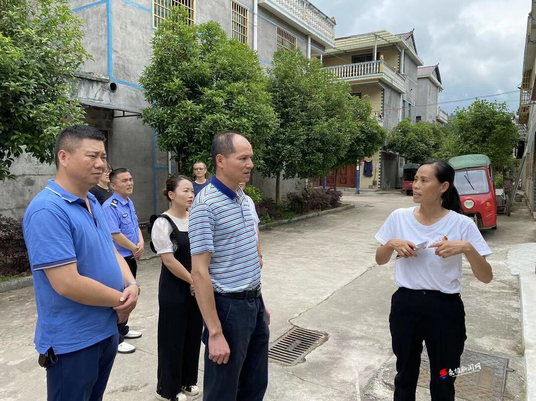 省司法厅来桑督导检查“全国民主法治示范村（社区）”建设情况