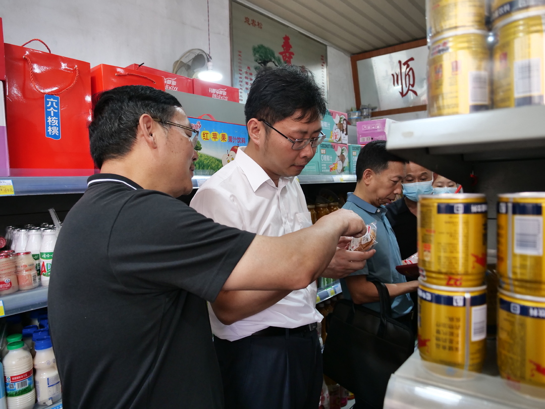 食品安全丨市督导组来桑督导国家食品安全示范城市创建工作