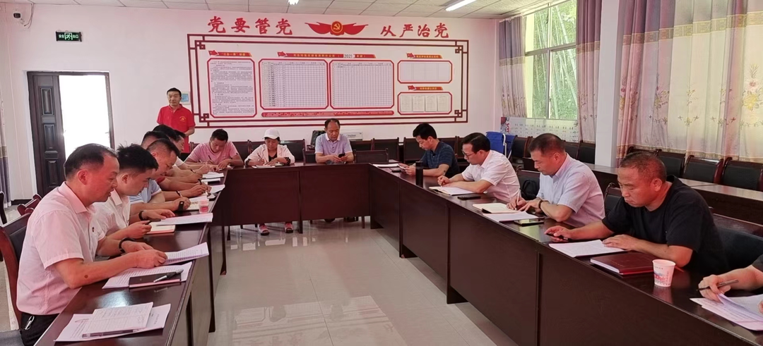 走马坪白族乡天合村：乡村要振兴  法律来支撑