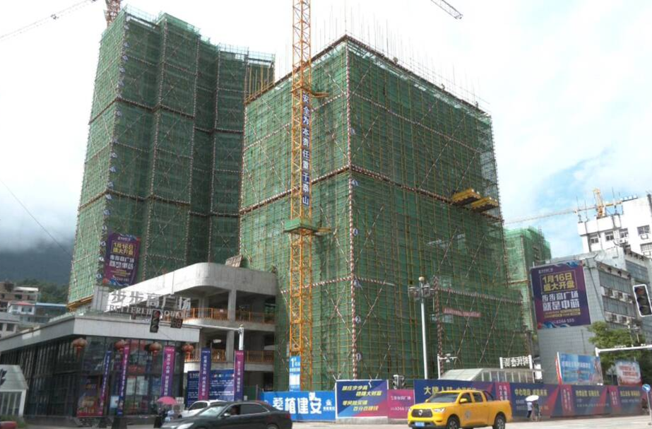步步高广场A栋九层主体结构已完成 预计8月中旬完成封顶