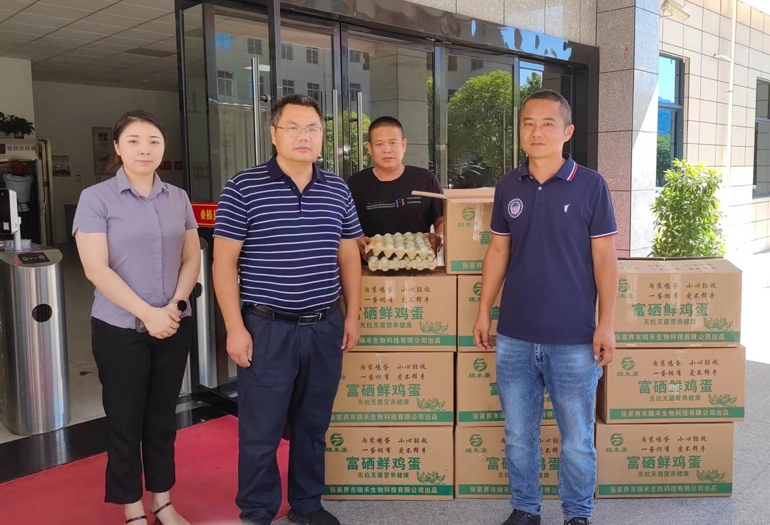 爱心人士捐赠1万余枚鸡蛋助力旅发会