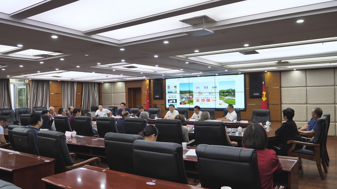重阳话发展  桑植县举行老干部重阳节座谈会
