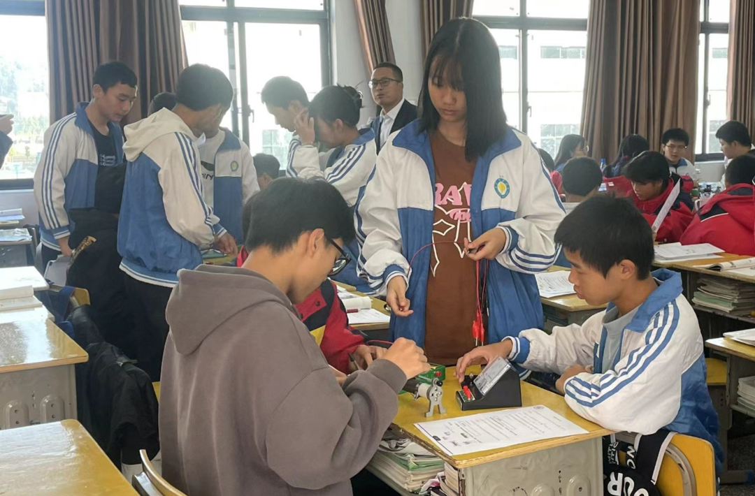 桑植县2022年中小学教师教学比武芙蓉片区复赛举行