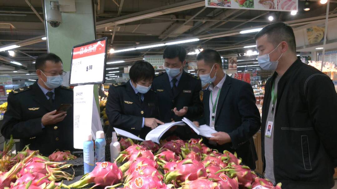 整装再出发！县市管局开展食安创建“户户过关”执法行动