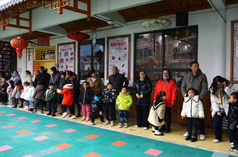 政协委员风采 | 尚花群：学前教育的守护者 儿童成长的指引者