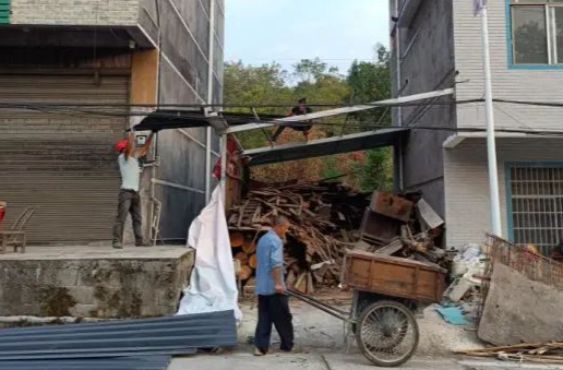保护农用地，助力旅发会：桥自弯镇开展“落地棚专项整治行动周”活动