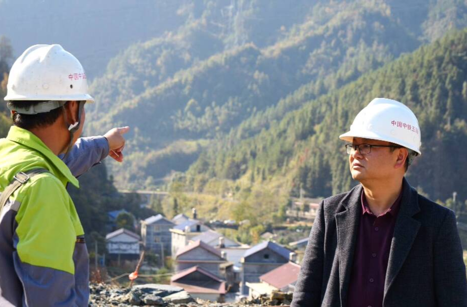 人大代表风采 | 蒋文斌：服务重点工程建设 助力乡村振兴