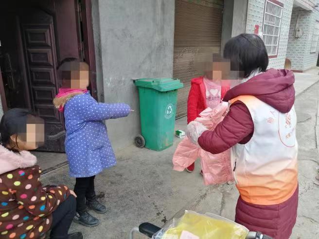 县残联：关爱残疾人  慰问暖人心