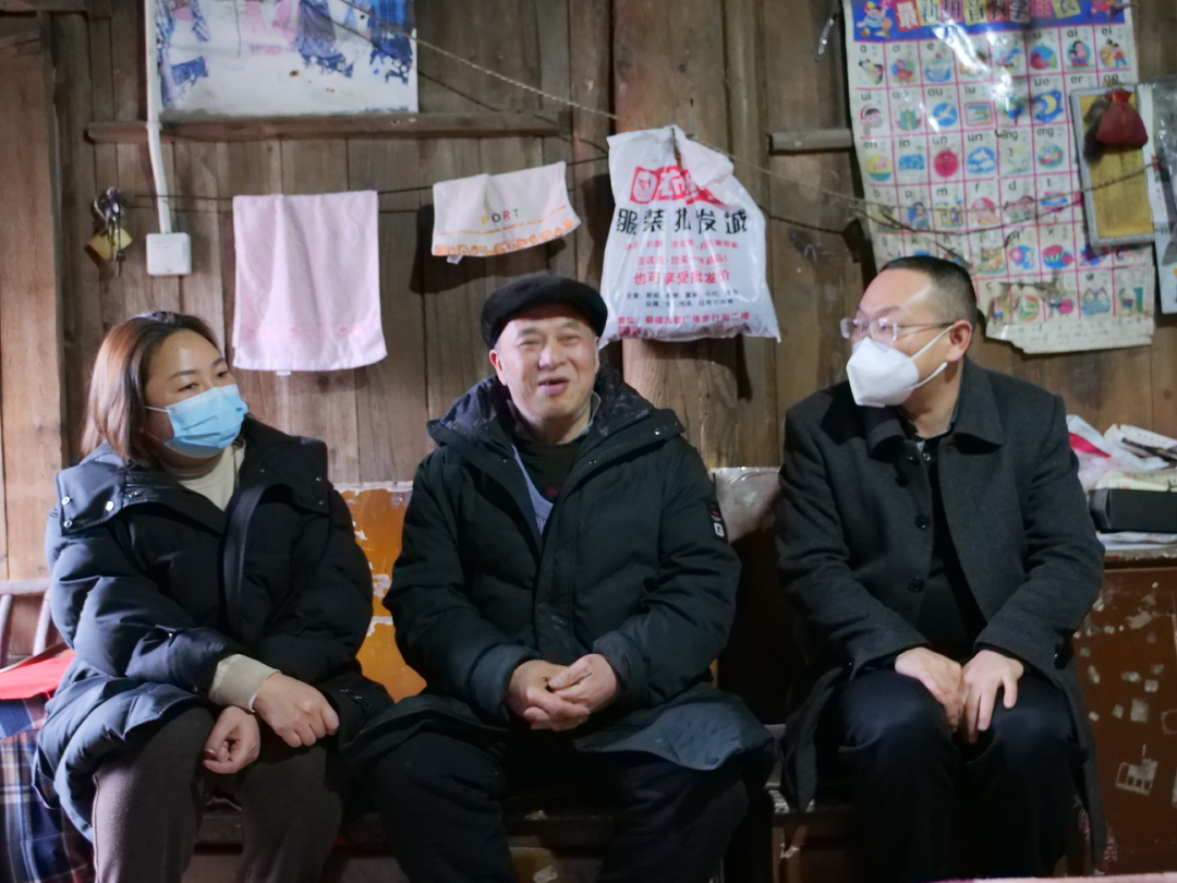 张交通带队开展春节走访慰问