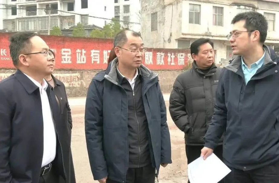 张在峰来桑督导帮扶大气污染防治和生态环境保护工作