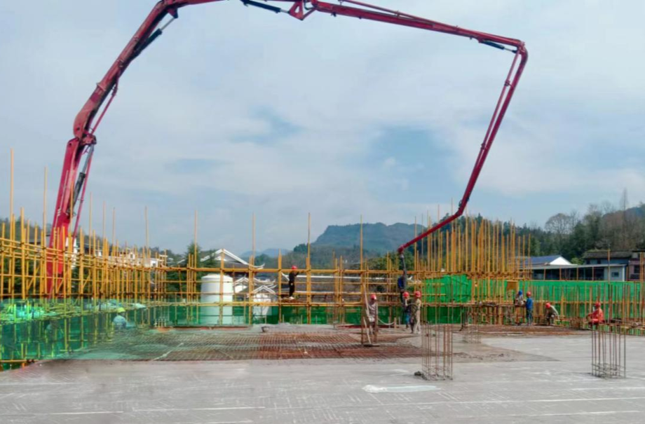 县发改局：项目建设“快一步”  民生改善“一大步”