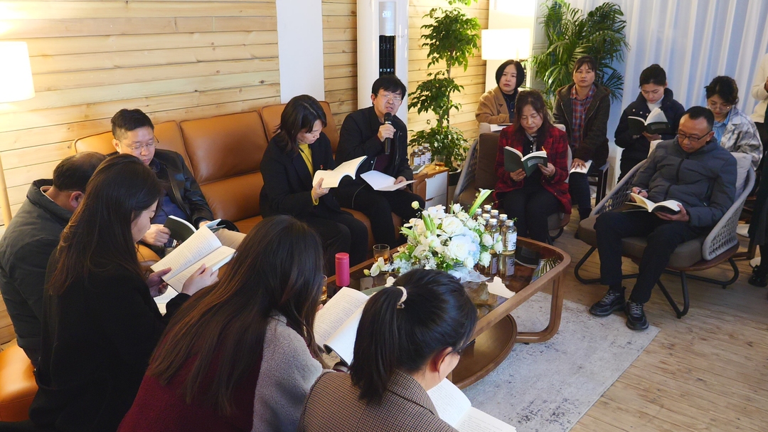 县文联、县作协组织开展澧源书香读书活动