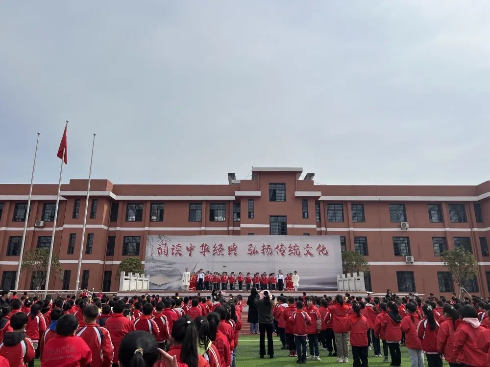 澧源镇二小这样学习，让孩子们读、唱、跳，一起来