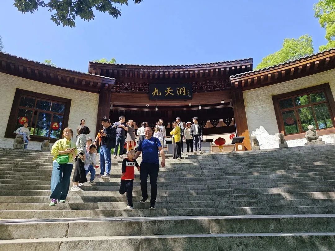利福塔镇:文艺文化进景区  让游客尽享文旅融合“大餐”