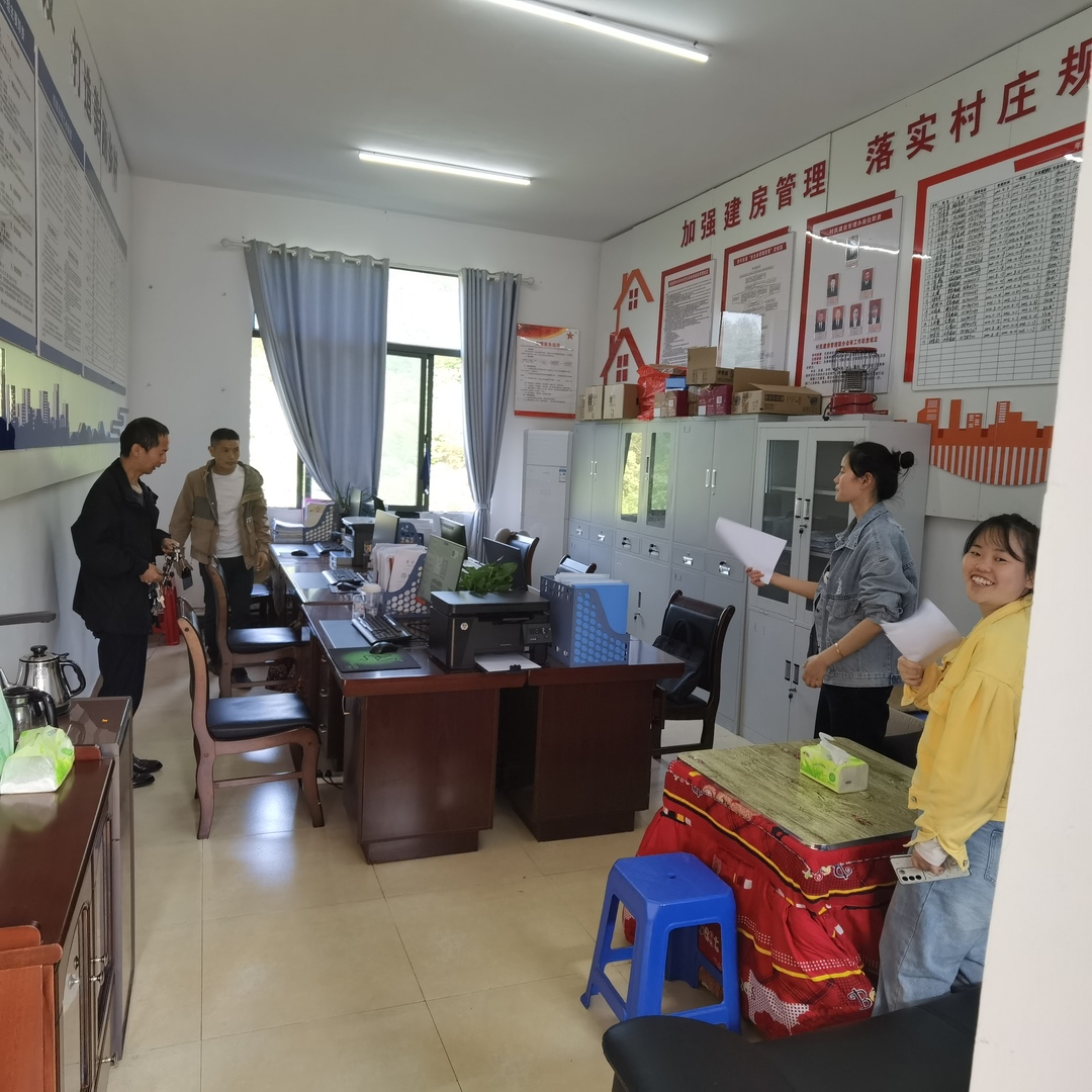 ​桥自弯镇：严实监督促提升 内务规范彰形象