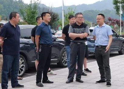 县城管局赴刘家坪白族乡开展桑南旅游发展先行区示范村调研