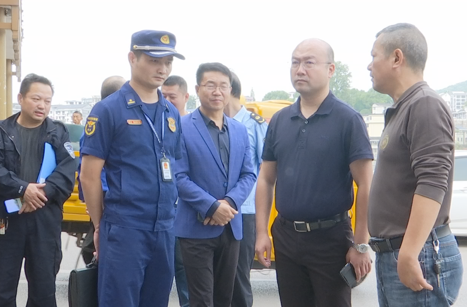 汪业锋带队开展永生廊桥安全隐患专项检查整治工作