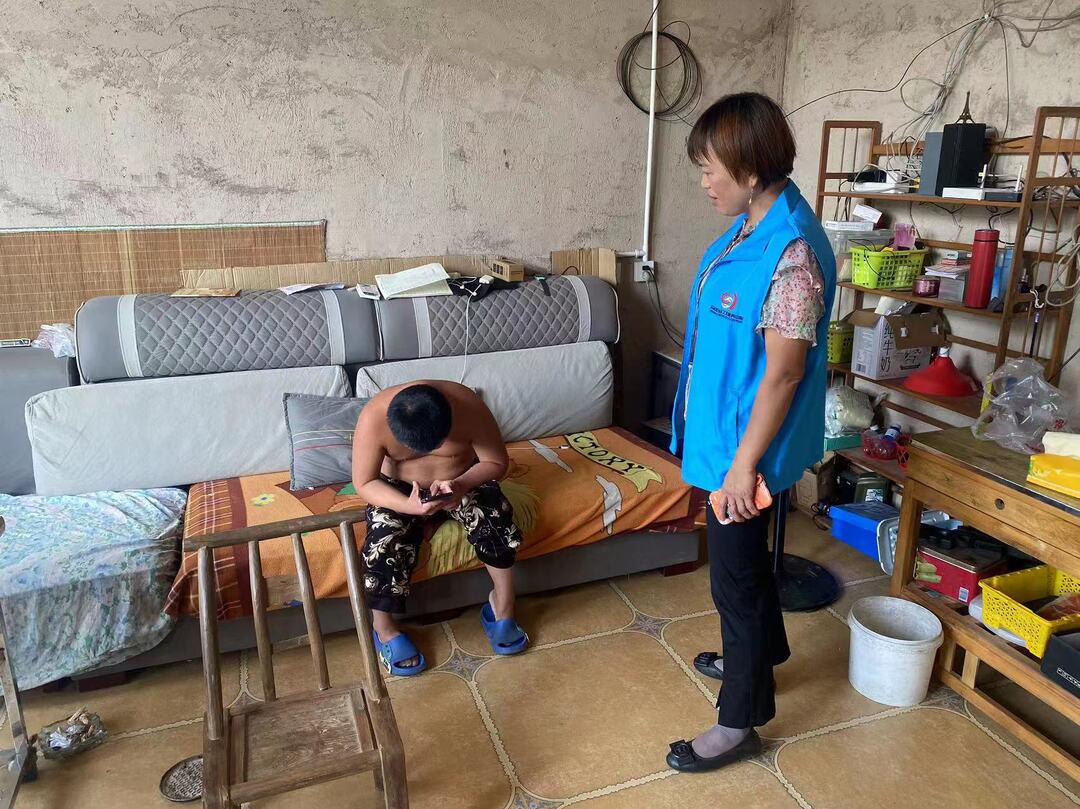 澧源镇：“天使敲门”在行动