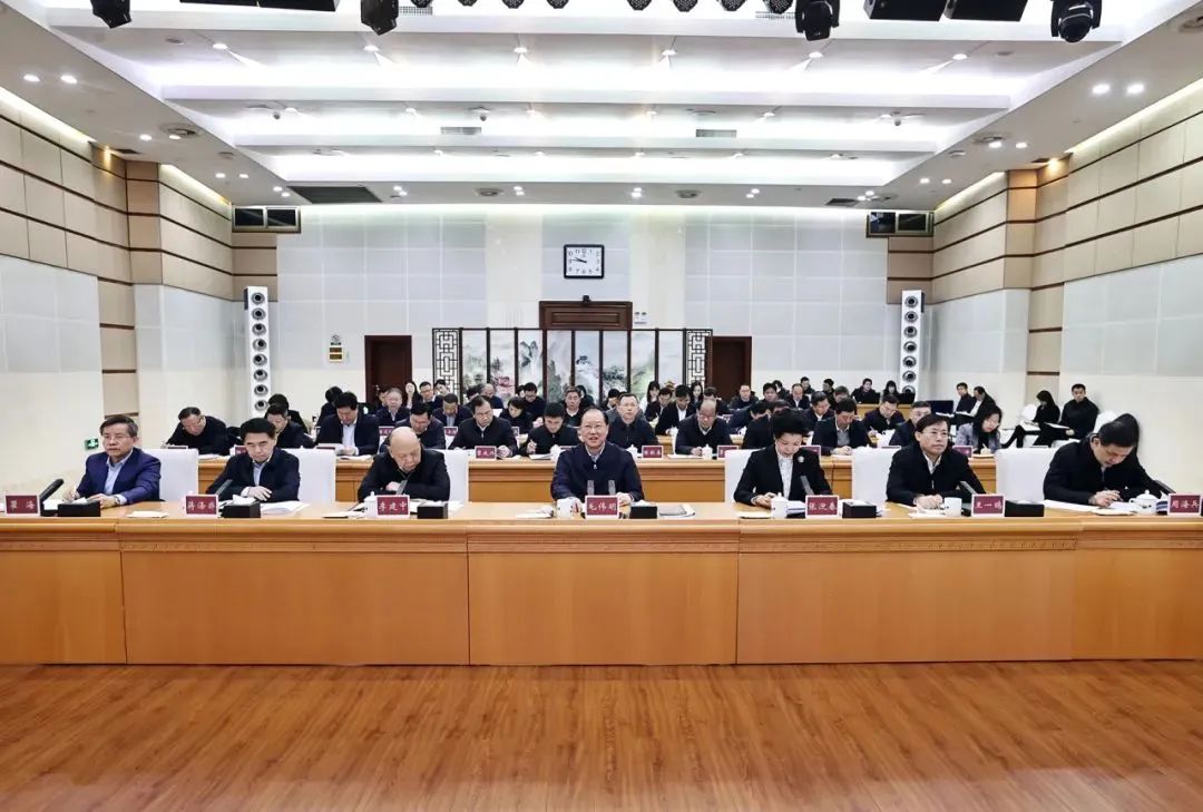 “信心”，这场重要会议的关键词