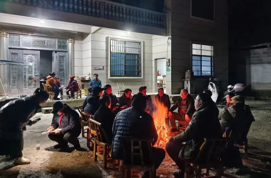河口乡：屋场宣讲全覆盖，“敲门行动”入万家
