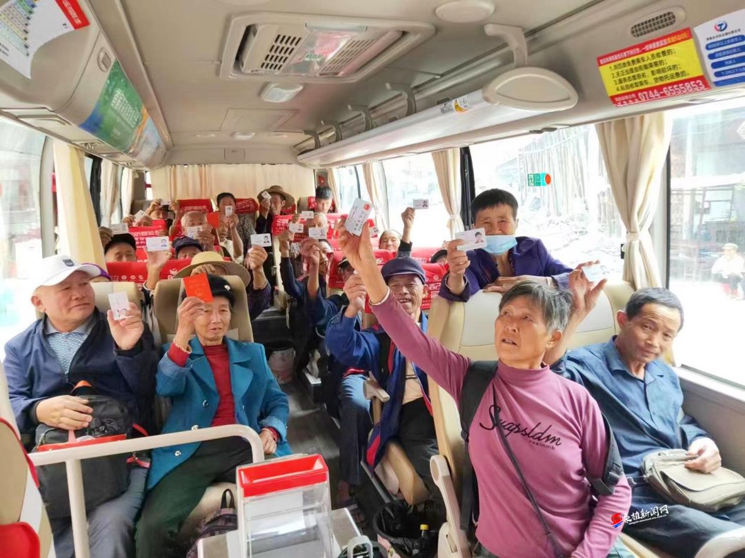 桑植：城乡客运公车公营  惠民惠利幸福倍增