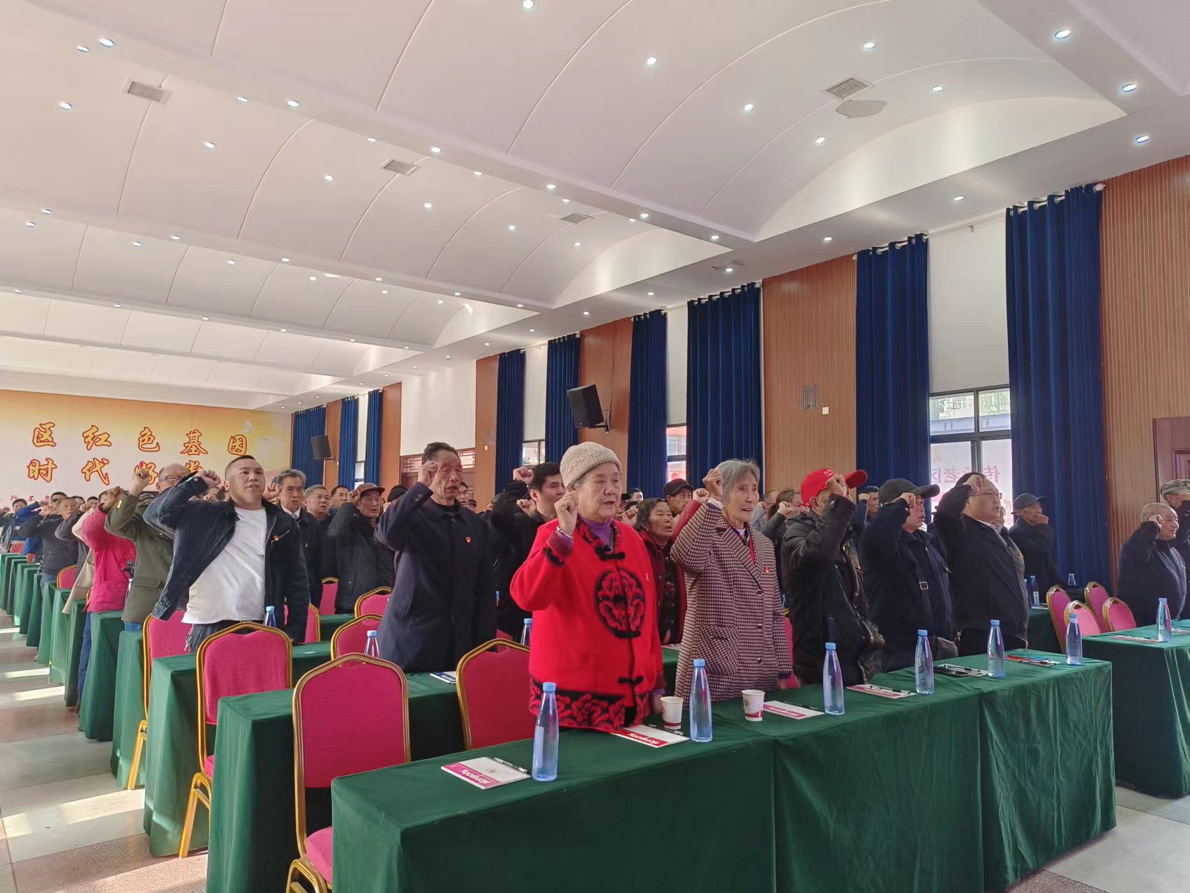 刘家坪白族乡：多措并举扎实开展党员冬春训
