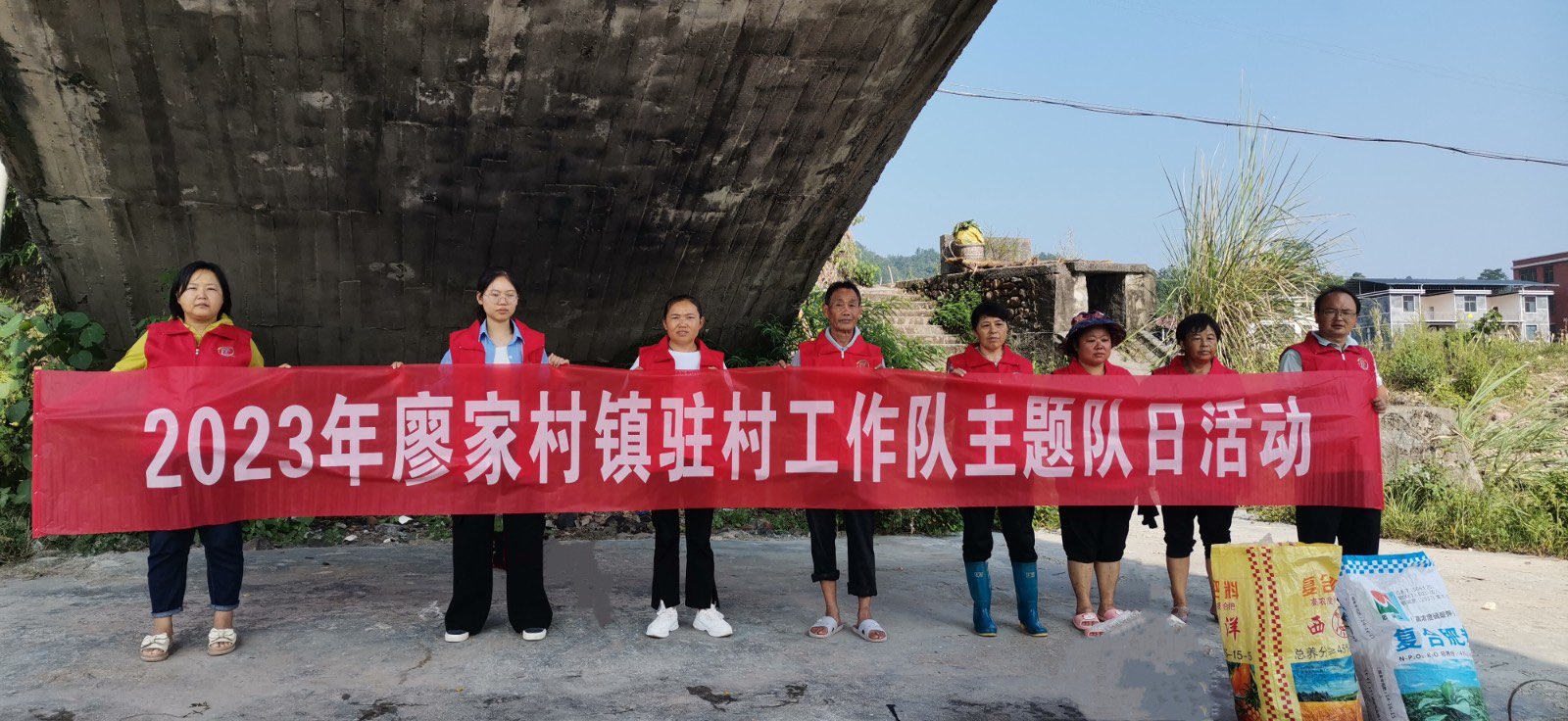 廖家村镇：“河”我在一起 保护母亲河