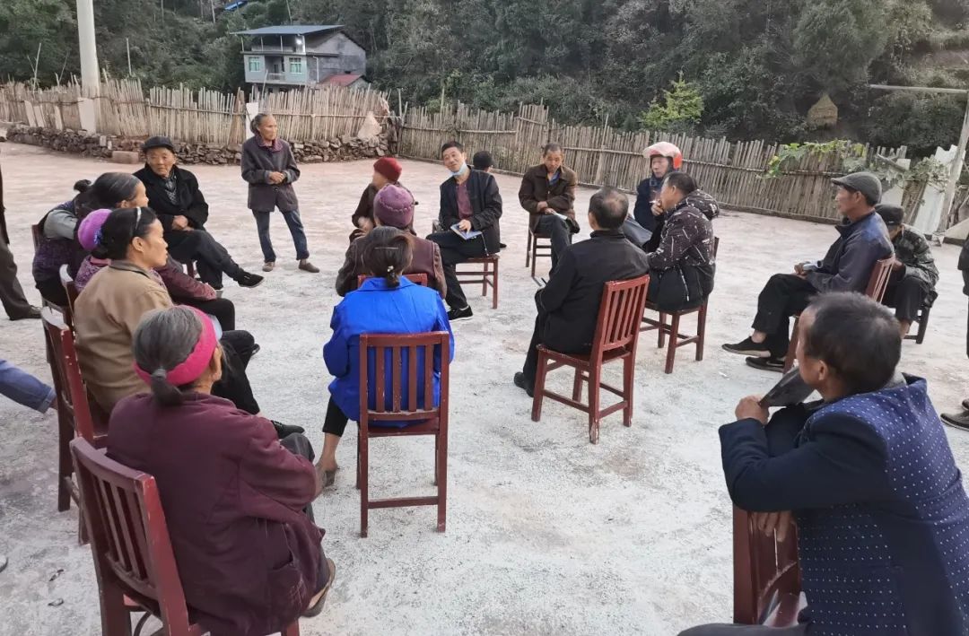 上洞街乡：屋场会传递政策“好声音”