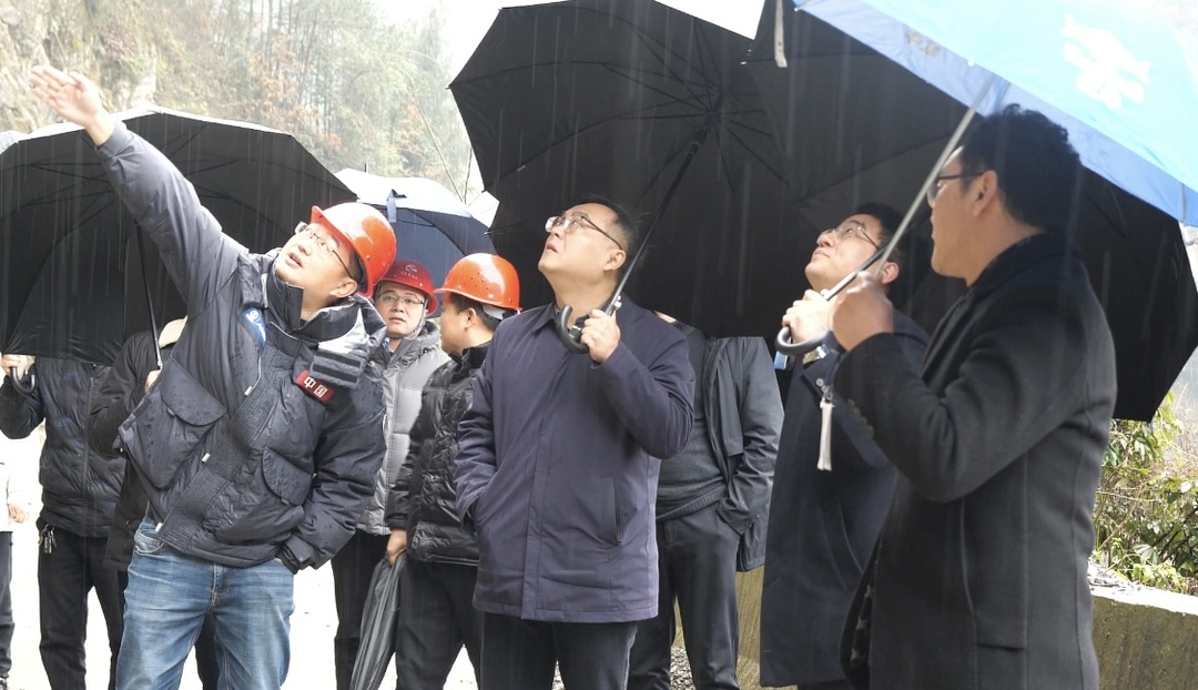 陈星带队开展低温雨雪冰冻天气防范应对工作检查