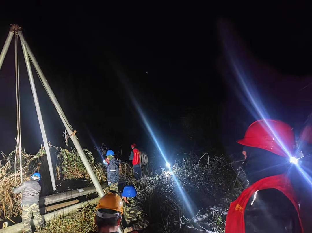 国网桑植县供电公司：连夜抢修，全力以赴保供电
