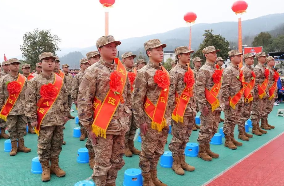 县长欢送、老兵饯行！桑植新兵赴军营