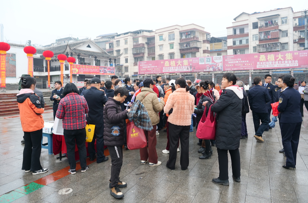 桑植县2024“激发消费活力”消费维权年主题宣传月活动启动
