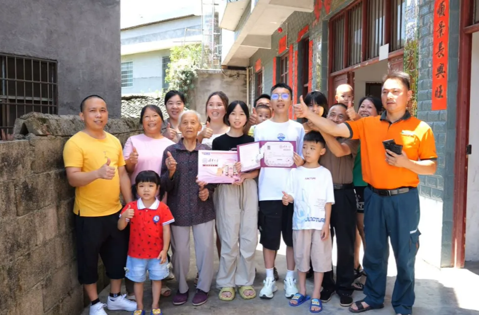 “自强计划”助力少年圆梦清华