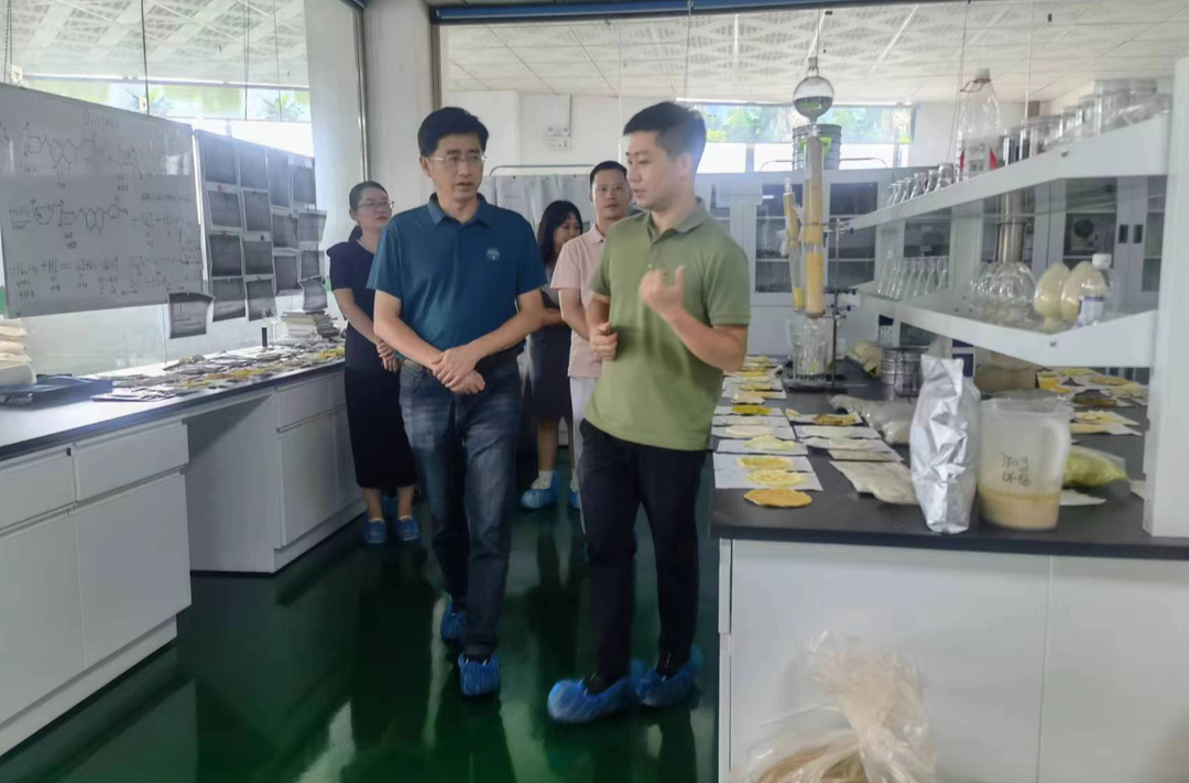 市科学技术局来桑调研