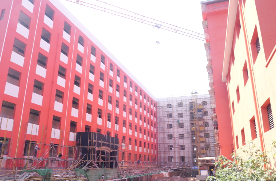 贺龙中学“特立教学楼”建设完工 进入验收阶段