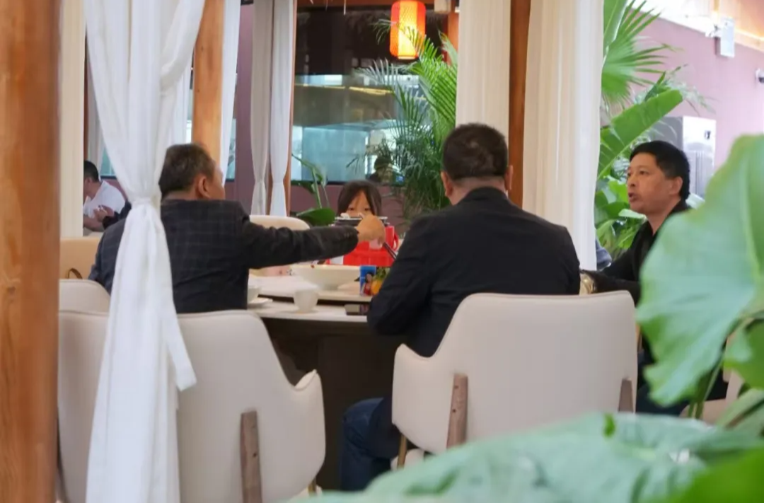 国庆来帅相逢大院 享幸福“食”光