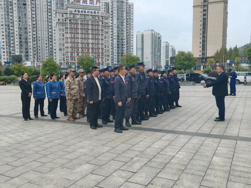 县机关事务服务中心：强化队伍建设  构建安全和谐的行政服务环境