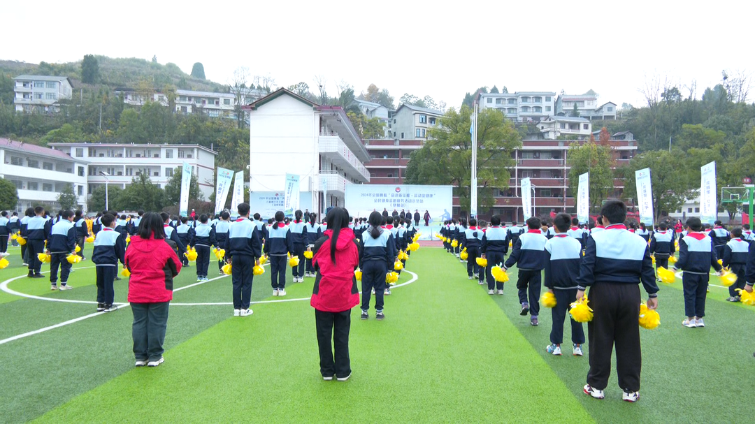 全民运动健身丨陆上赛艇“划”进上洞街学校