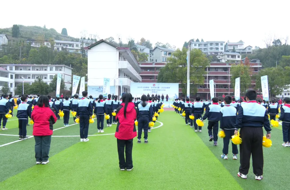 全民运动健身丨陆上赛艇“划”进上洞街学校